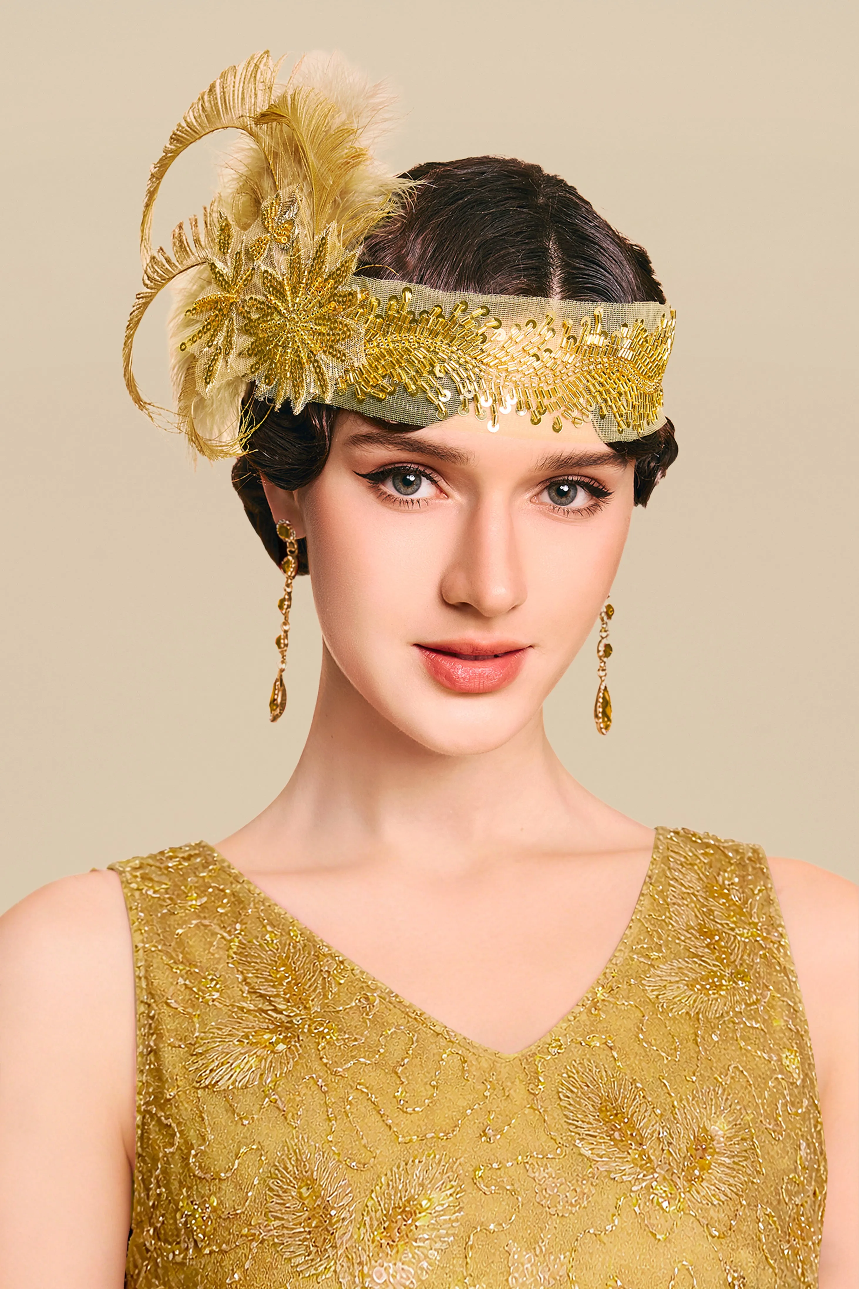 Vintage Beaded Floral Feather Headband sold by BABEYOND product image thumbnail 2