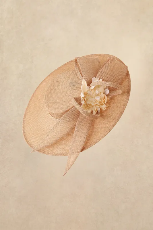 Artistic Oversized Floral Swept-Brim Fascinator made by BABEYOND