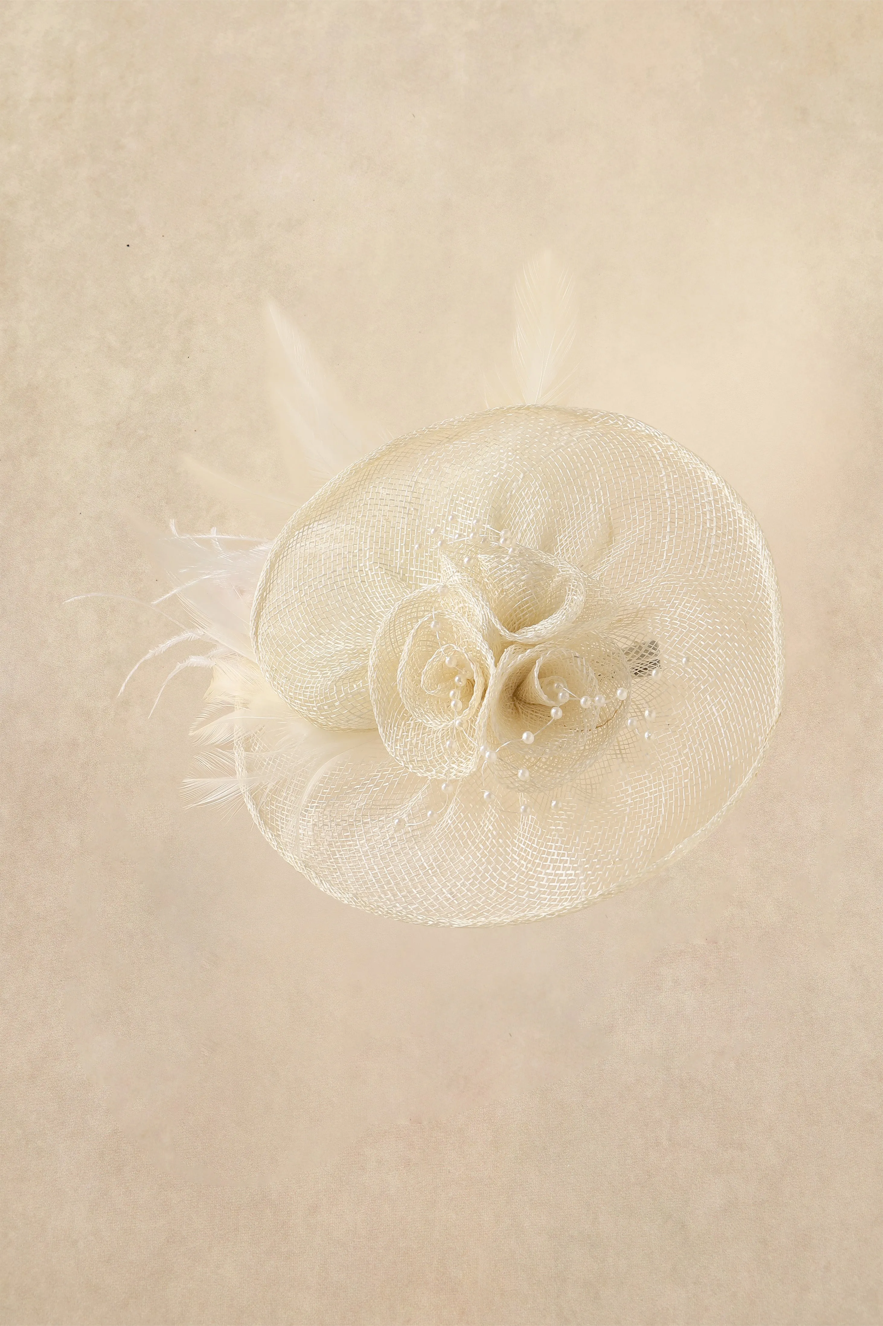 Floral Mesh Feather Derby Fascinator sold by BABEYOND product image thumbnail 3