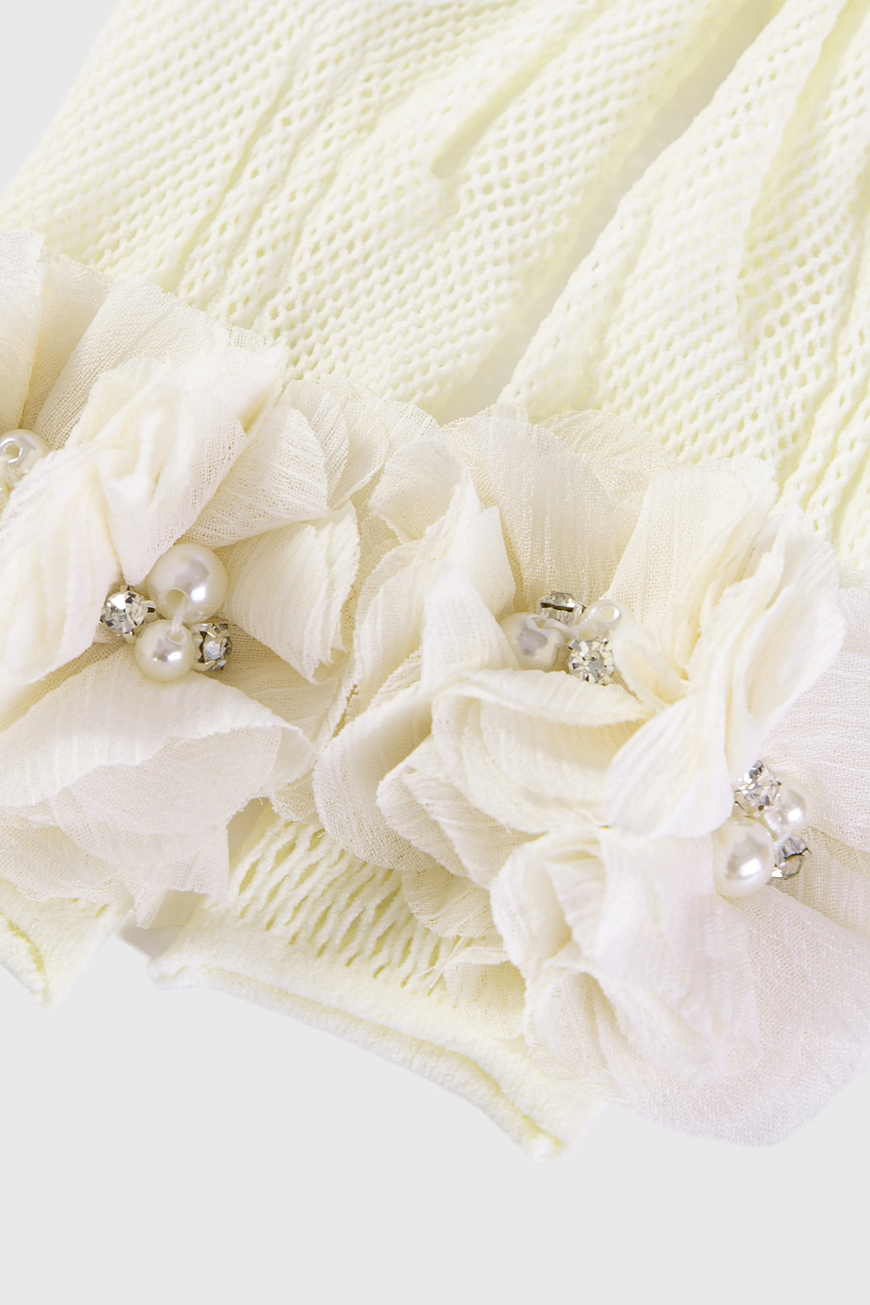 Short Floral Fishnet Party Gloves sold by BABEYOND product image thumbnail 3