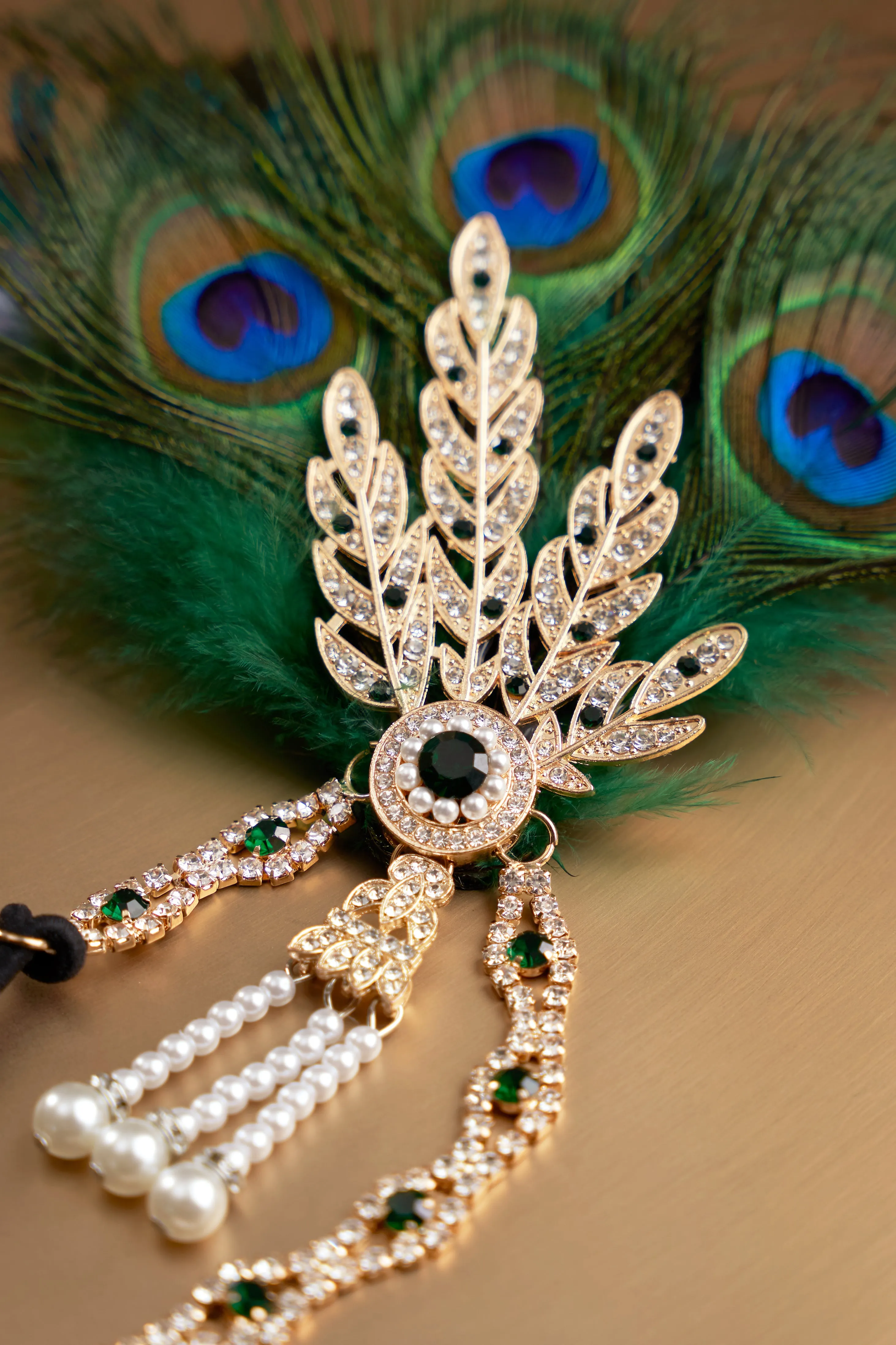 Rhinestone Leaf Feather Headpiece sold by BABEYOND product image thumbnail 3