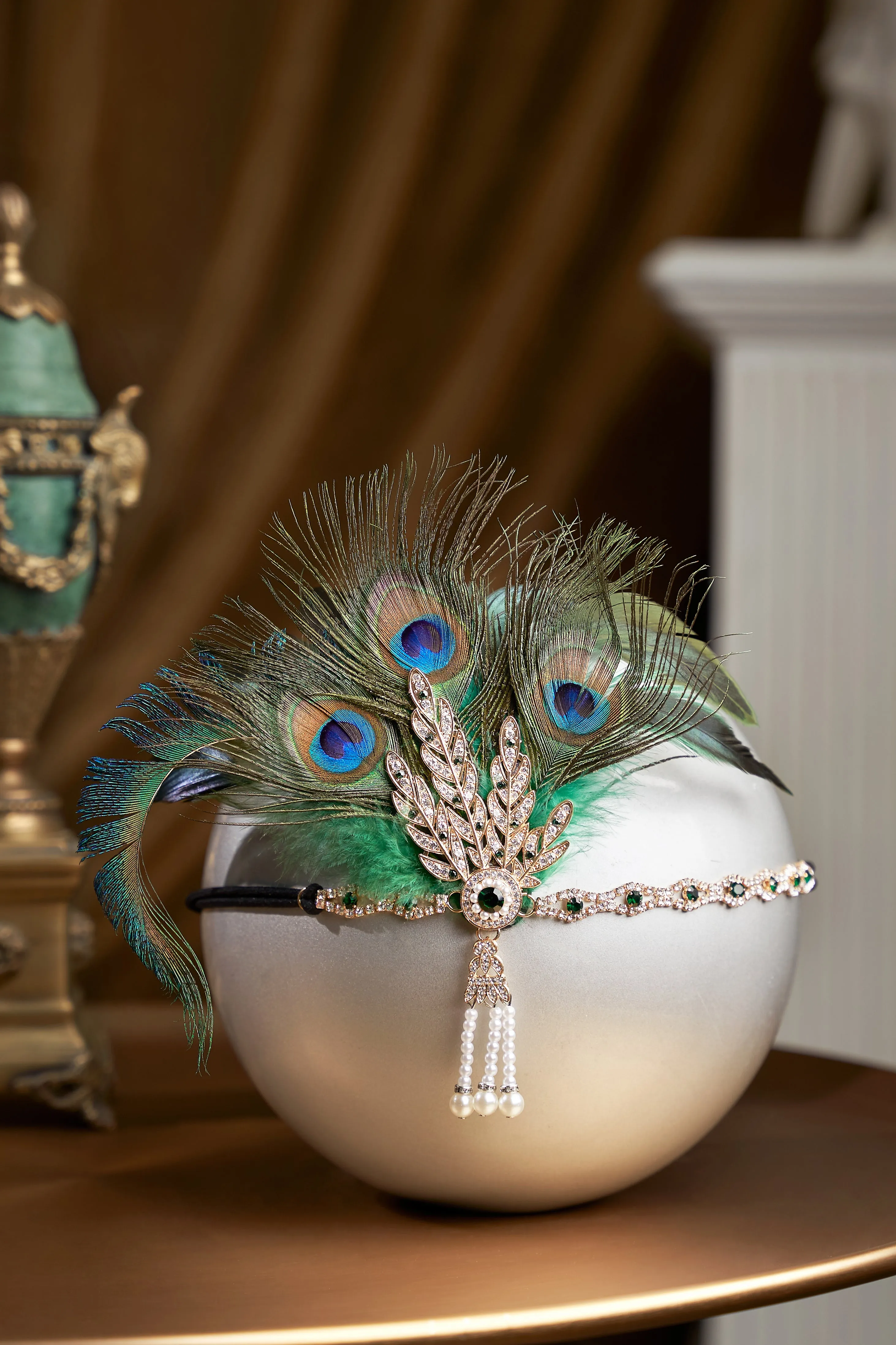 Rhinestone Leaf Feather Headpiece sold by BABEYOND product image thumbnail 4