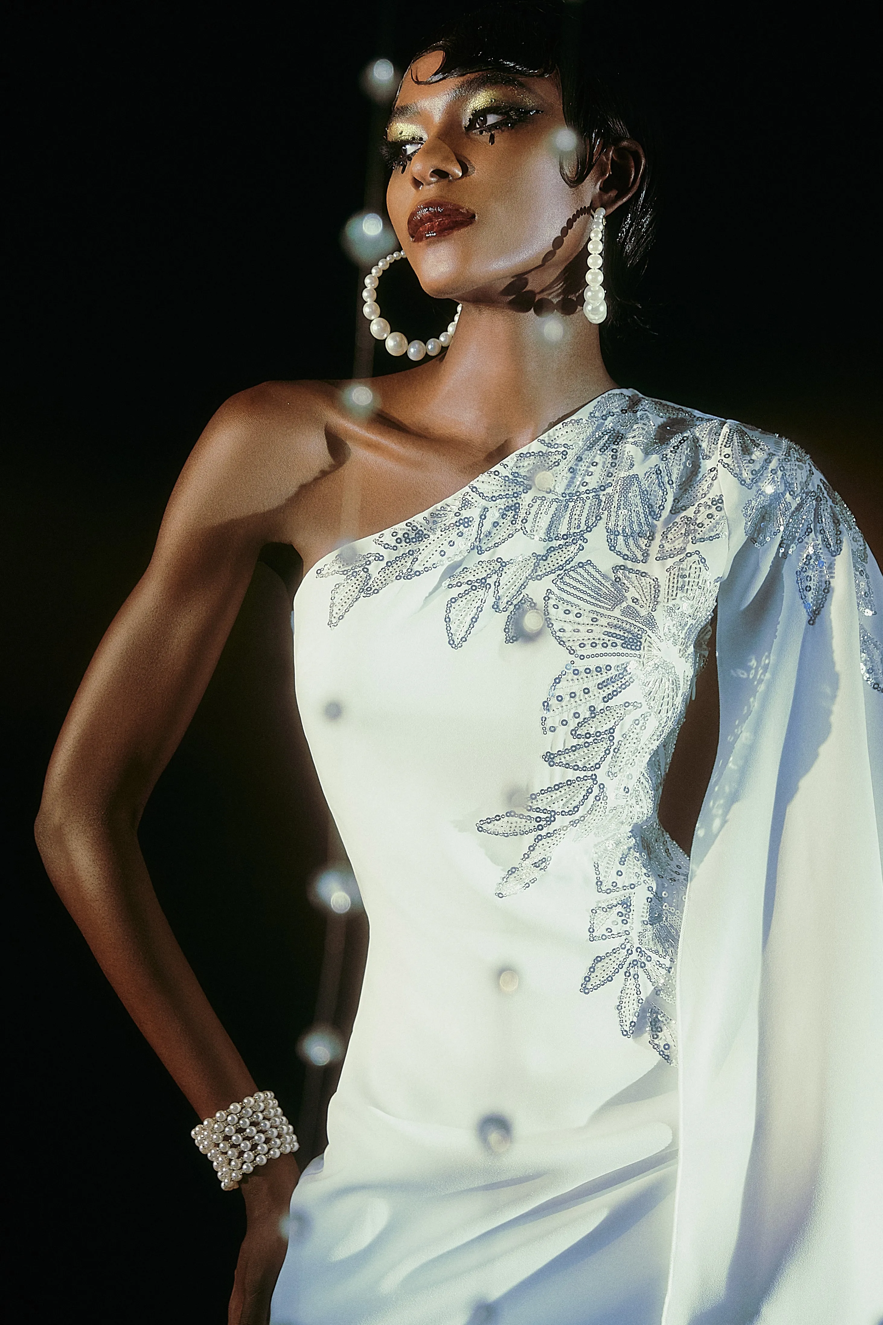 Adjustable Multi Strand Pearl Bracelet sold by BABEYOND product image thumbnail 4