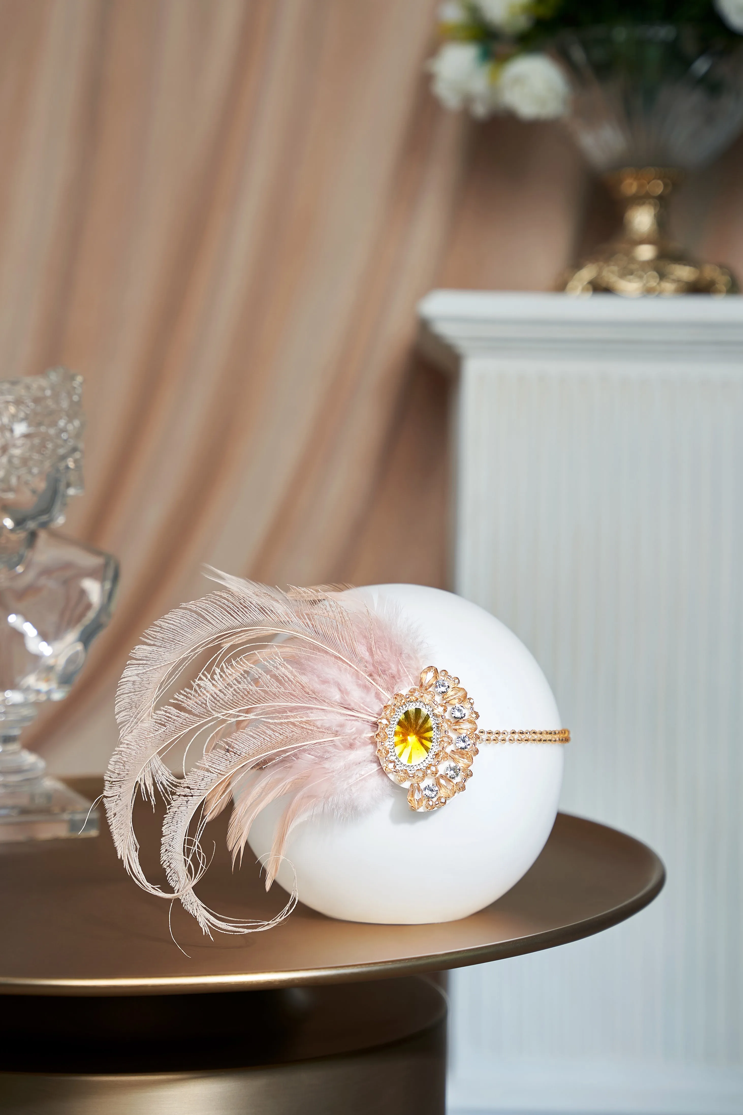 1920s Rhinestone Peacock Feather Headband sold by BABEYOND product image thumbnail 2