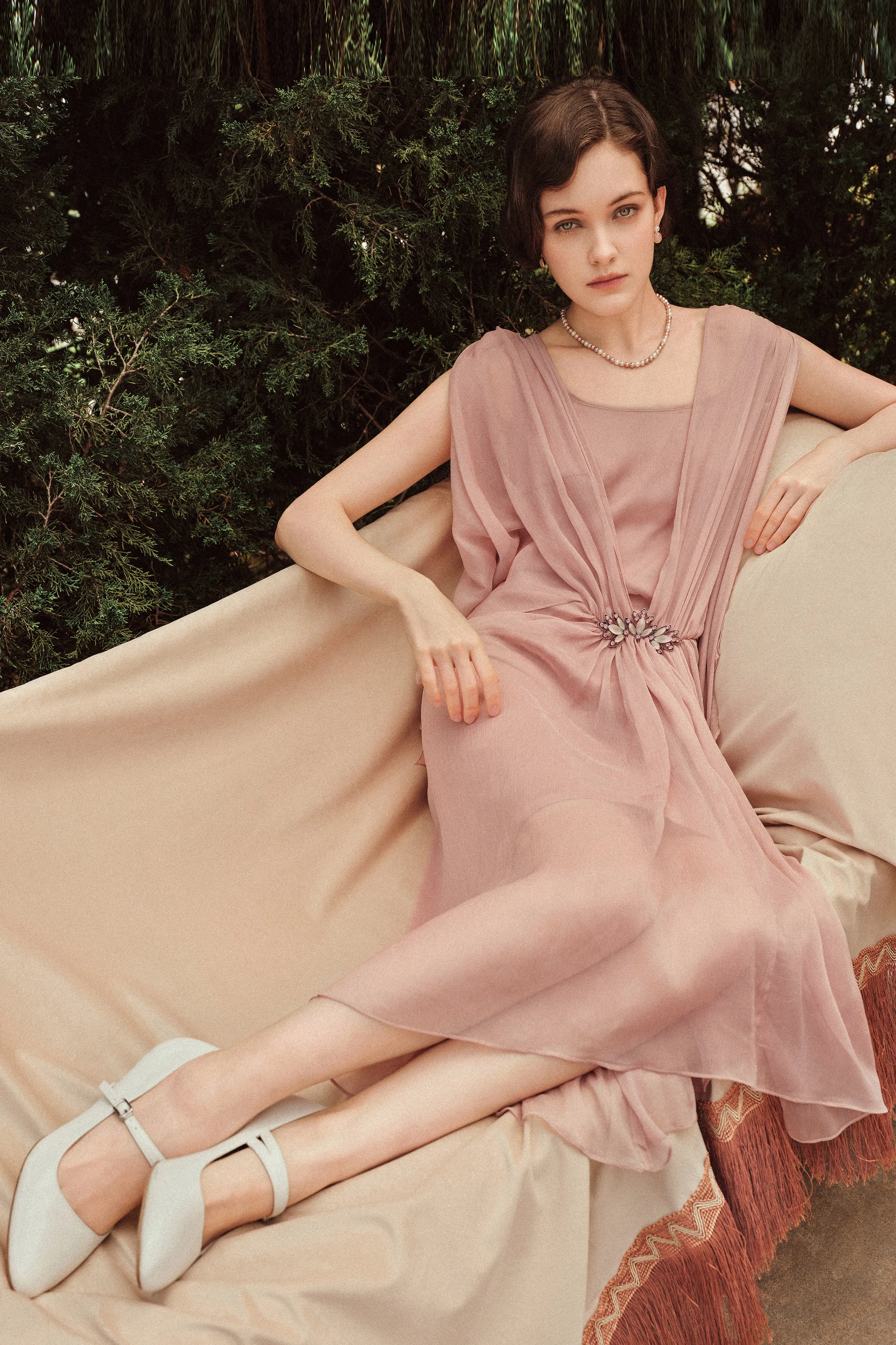 Stylish Batwing Sleeves Pleated Day Dress sold by BABEYOND product image thumbnail 2