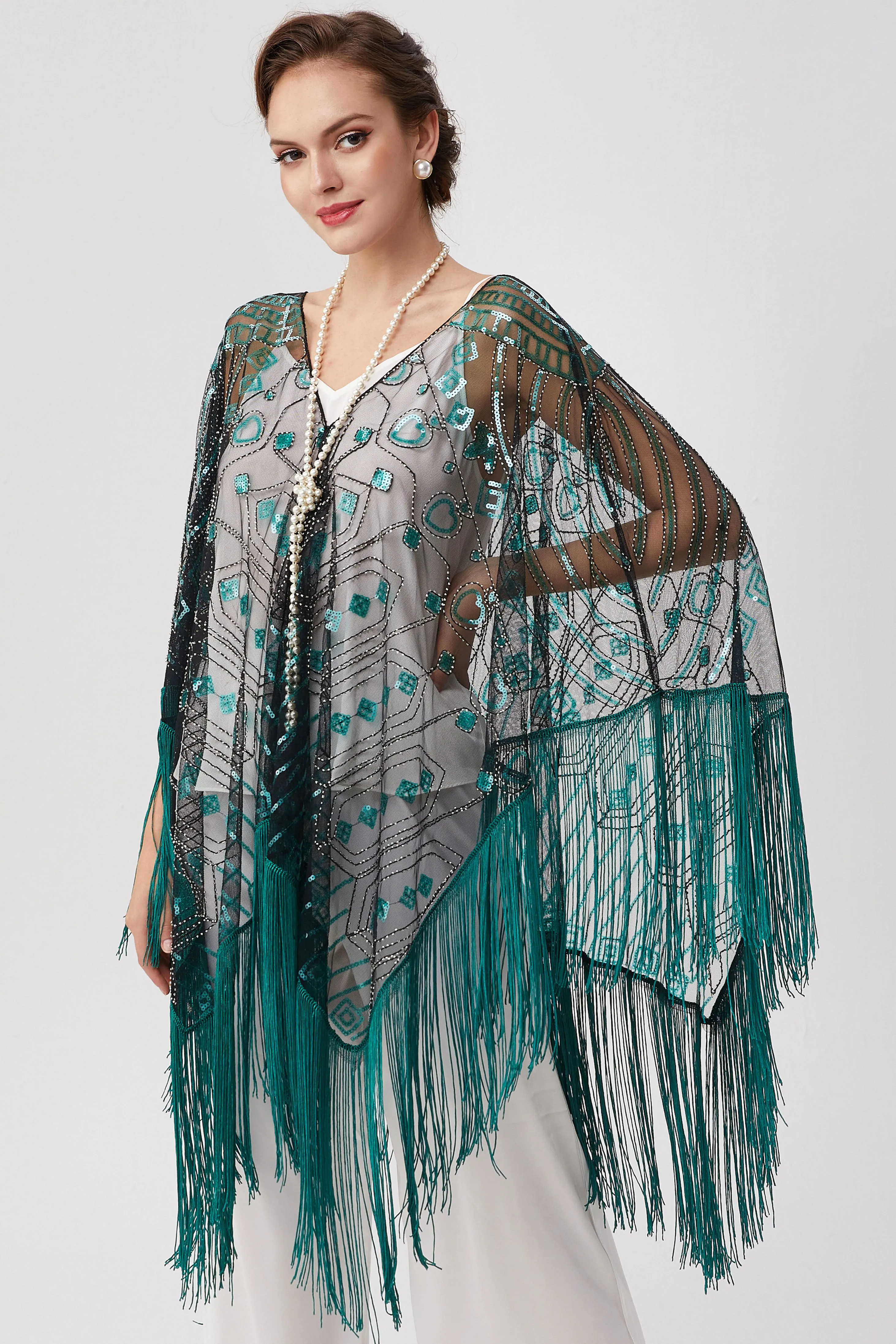 1920s Knee Length Fringed Shawl sold by BABEYOND product image thumbnail 4