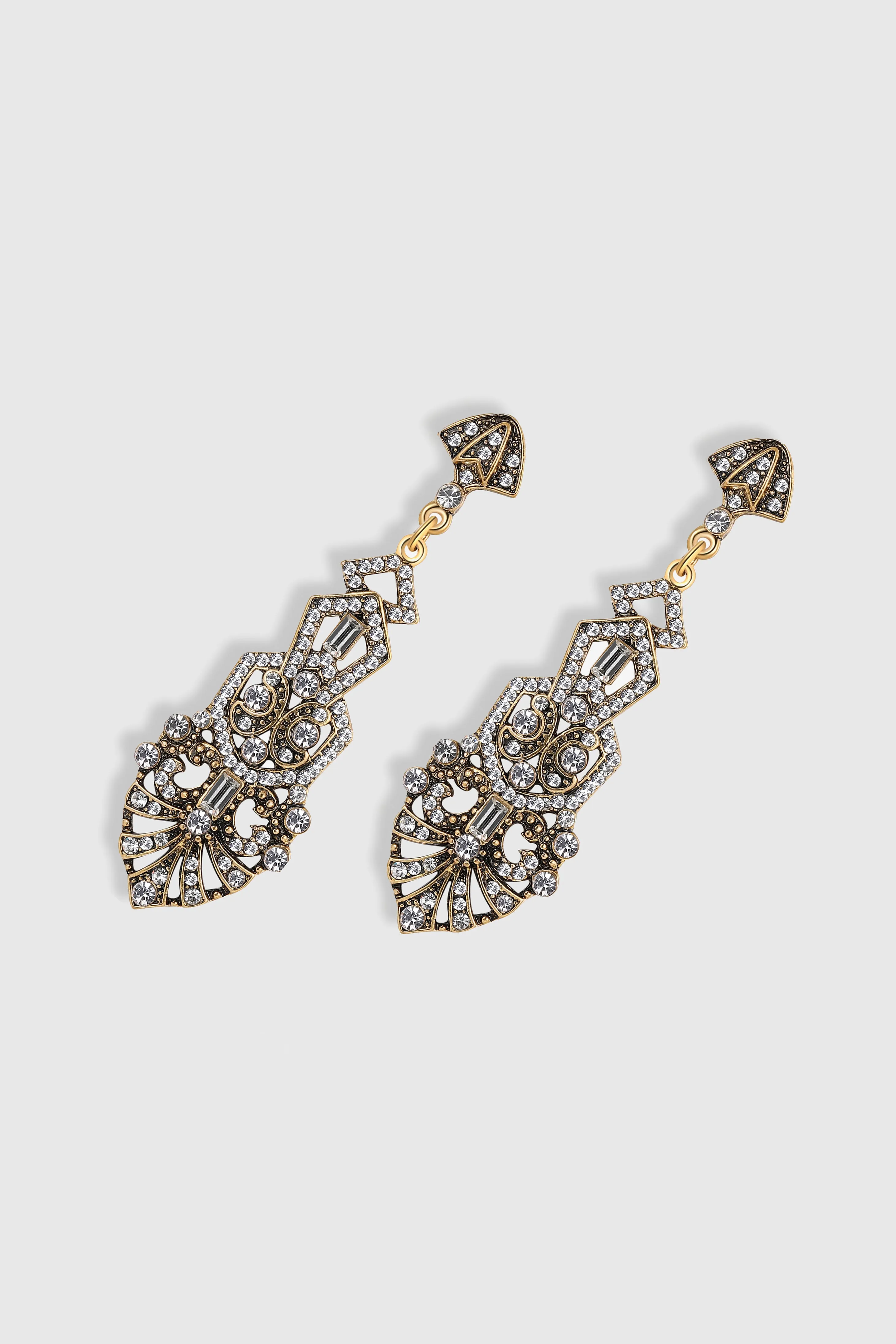Antique Vintage Crystal Studded Earrings sold by BABEYOND product image thumbnail 3