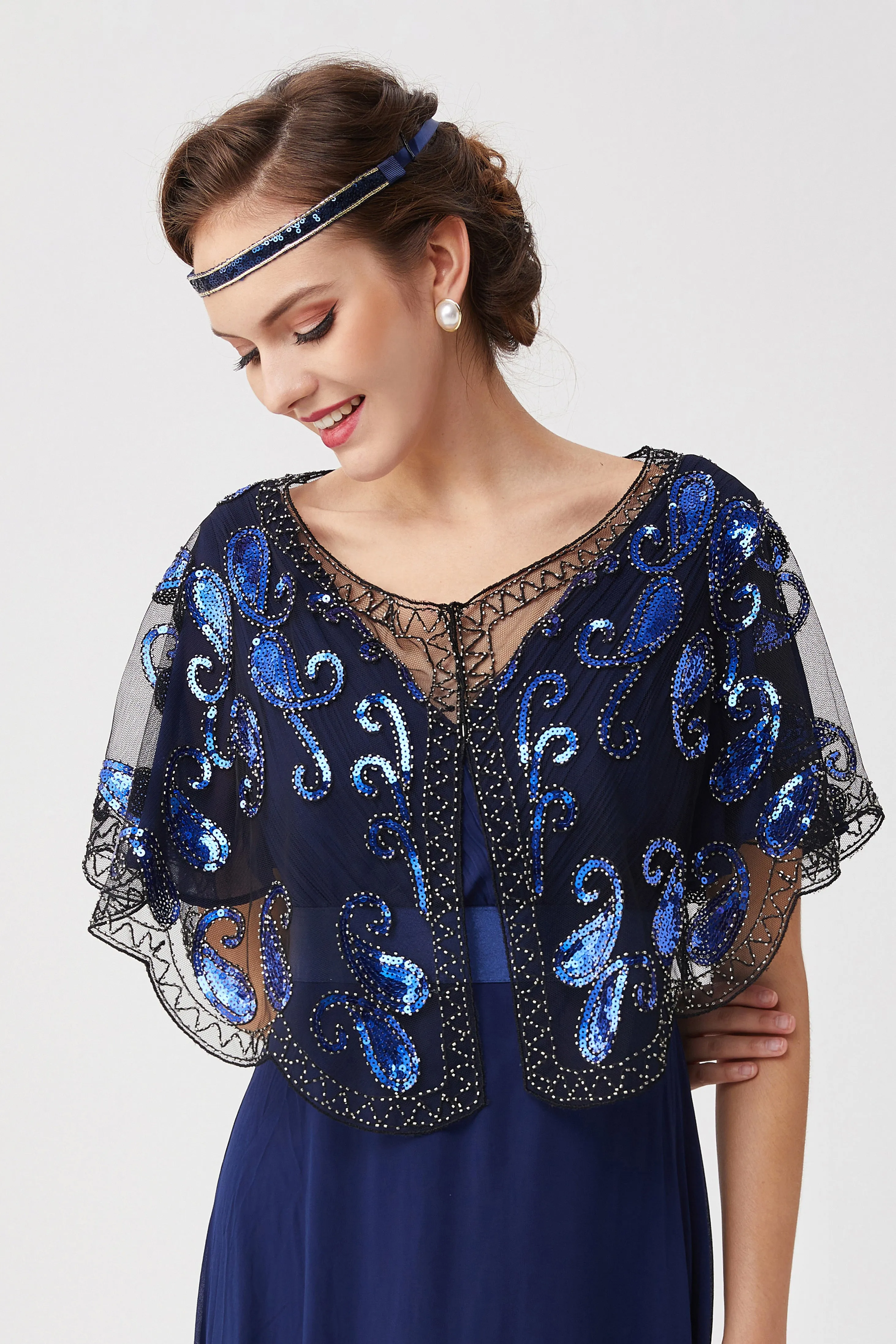 1920s Sequin Beaded Flapper Shawl sold by BABEYOND product image thumbnail 3