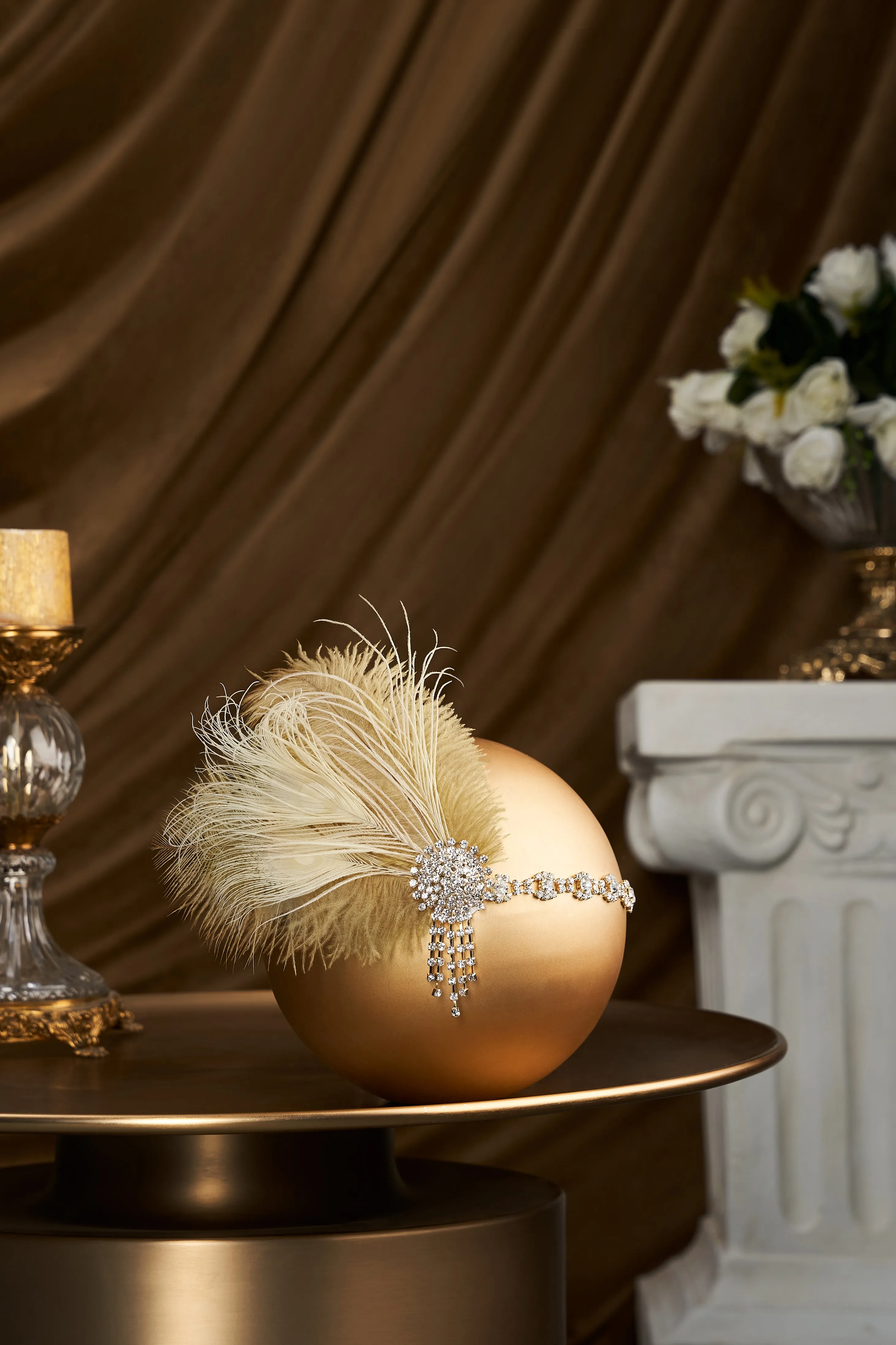 Rhinestone Chain Feather Headpiece sold by BABEYOND product image thumbnail 5