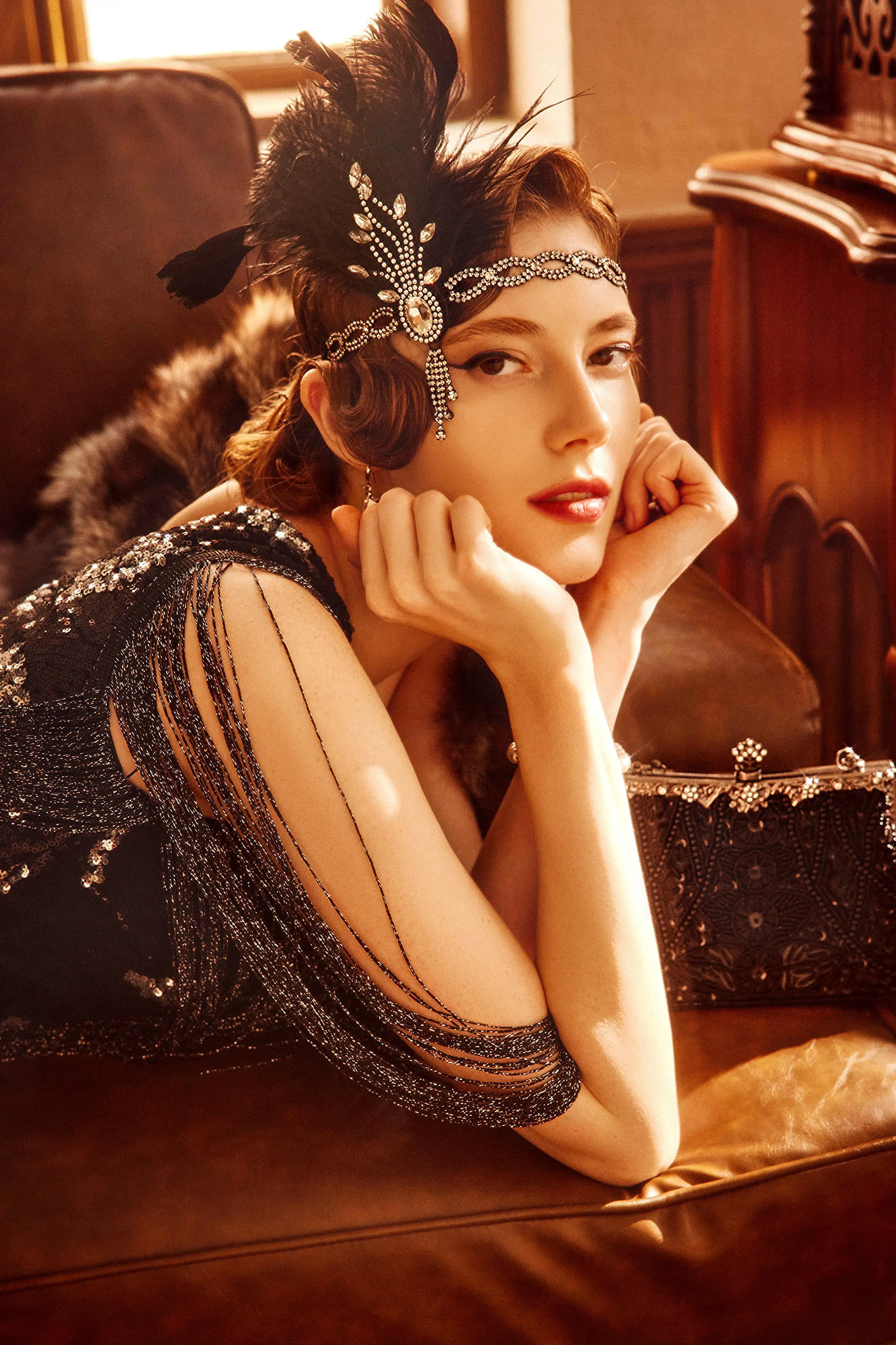 Beaded Rhinestone Tassel Feather Headpiece sold by BABEYOND product image thumbnail 2