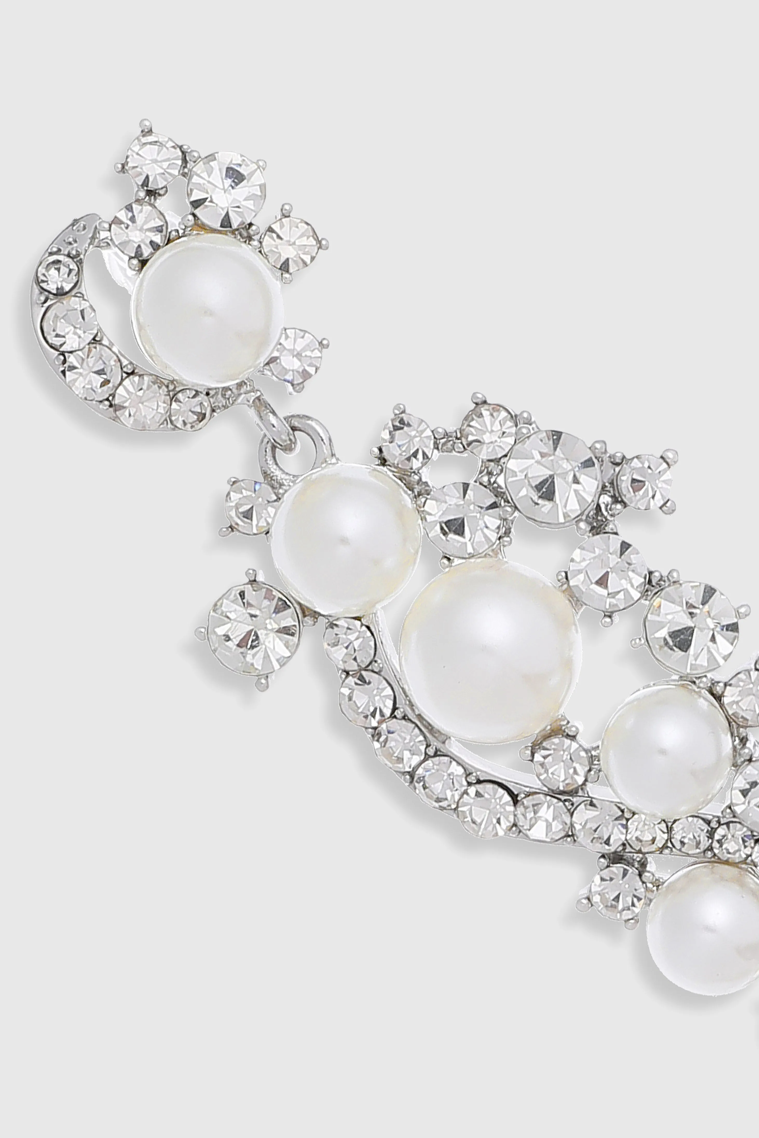 Art Deco Pearl Crystal Earrings sold by BABEYOND product image thumbnail 2