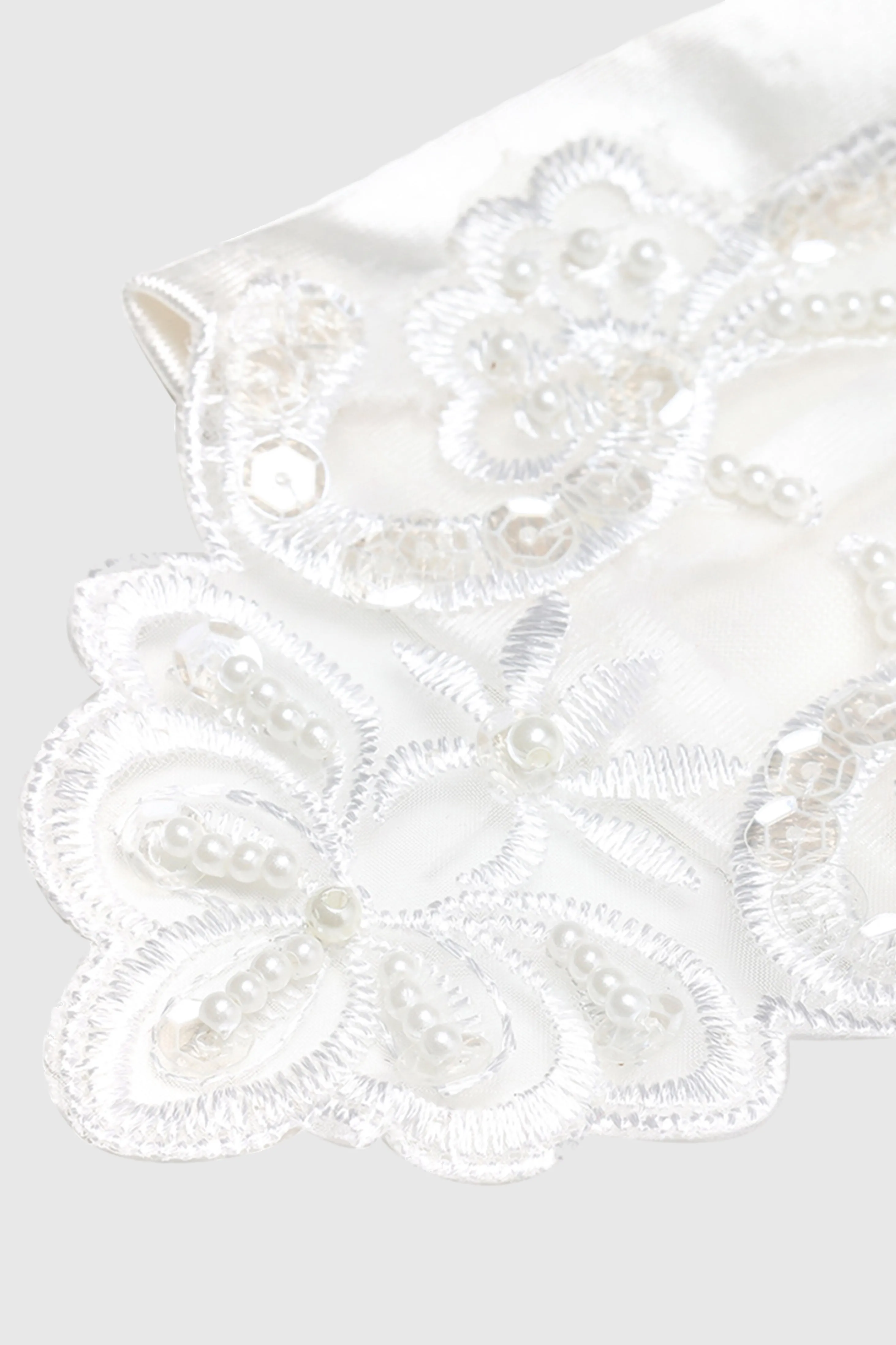 11.7" Finger Loop Lace Flapper Gloves sold by BABEYOND product image thumbnail 5