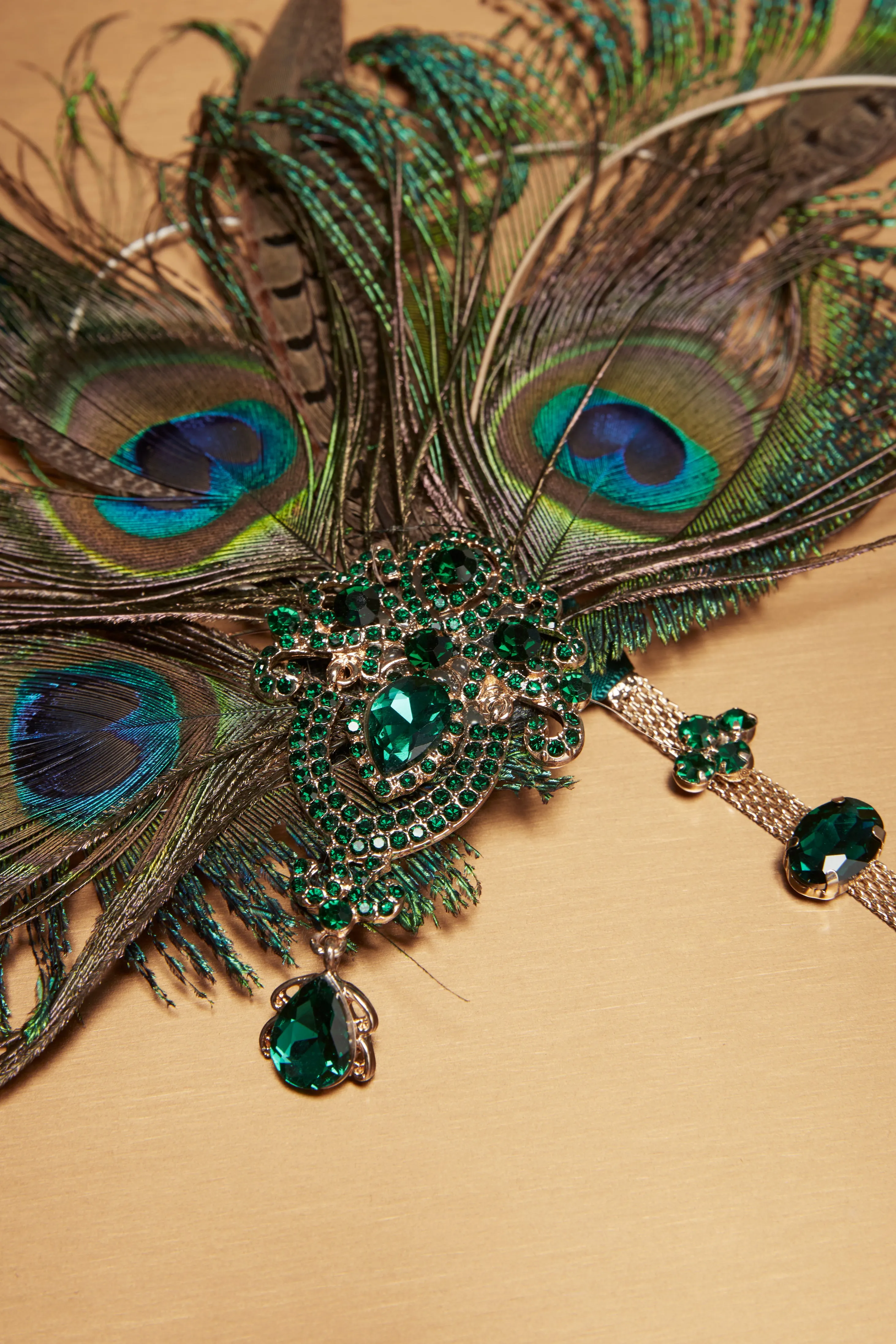 Vintage Rhinestone Peacock Feather Headpiece sold by BABEYOND product image thumbnail 4