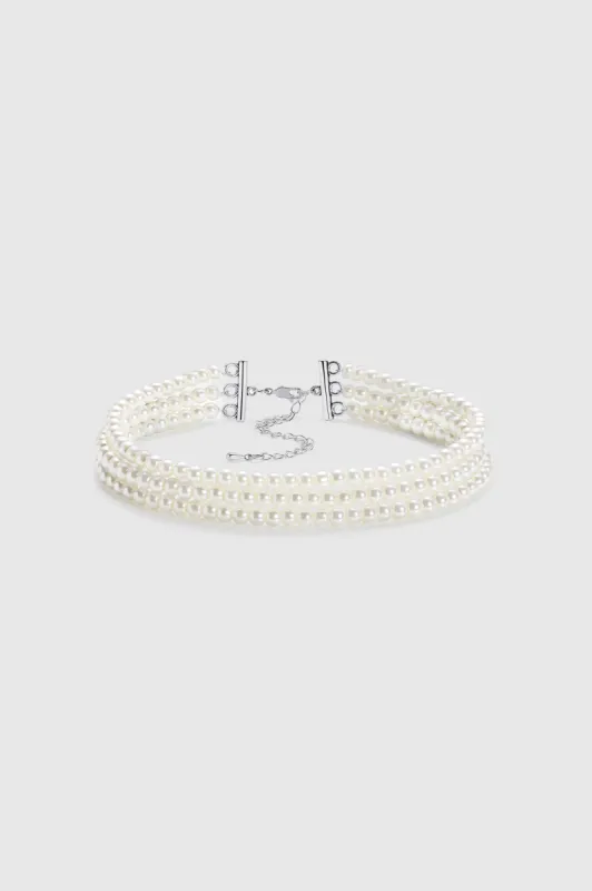 Remarkable Lustrous Imitation Pearl Choker sold by BABEYOND