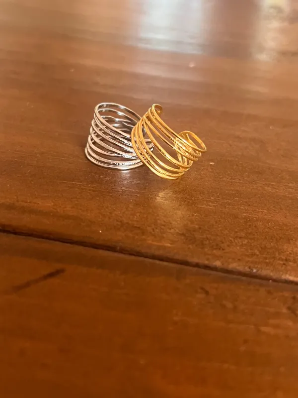 multi-band waterproof ring sold by bubs & sass