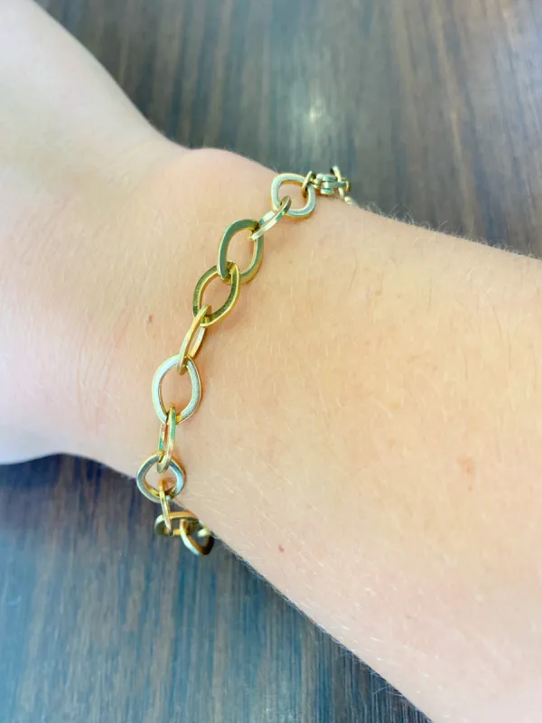 stainless steel oval link bracelet sold by bubs & sass