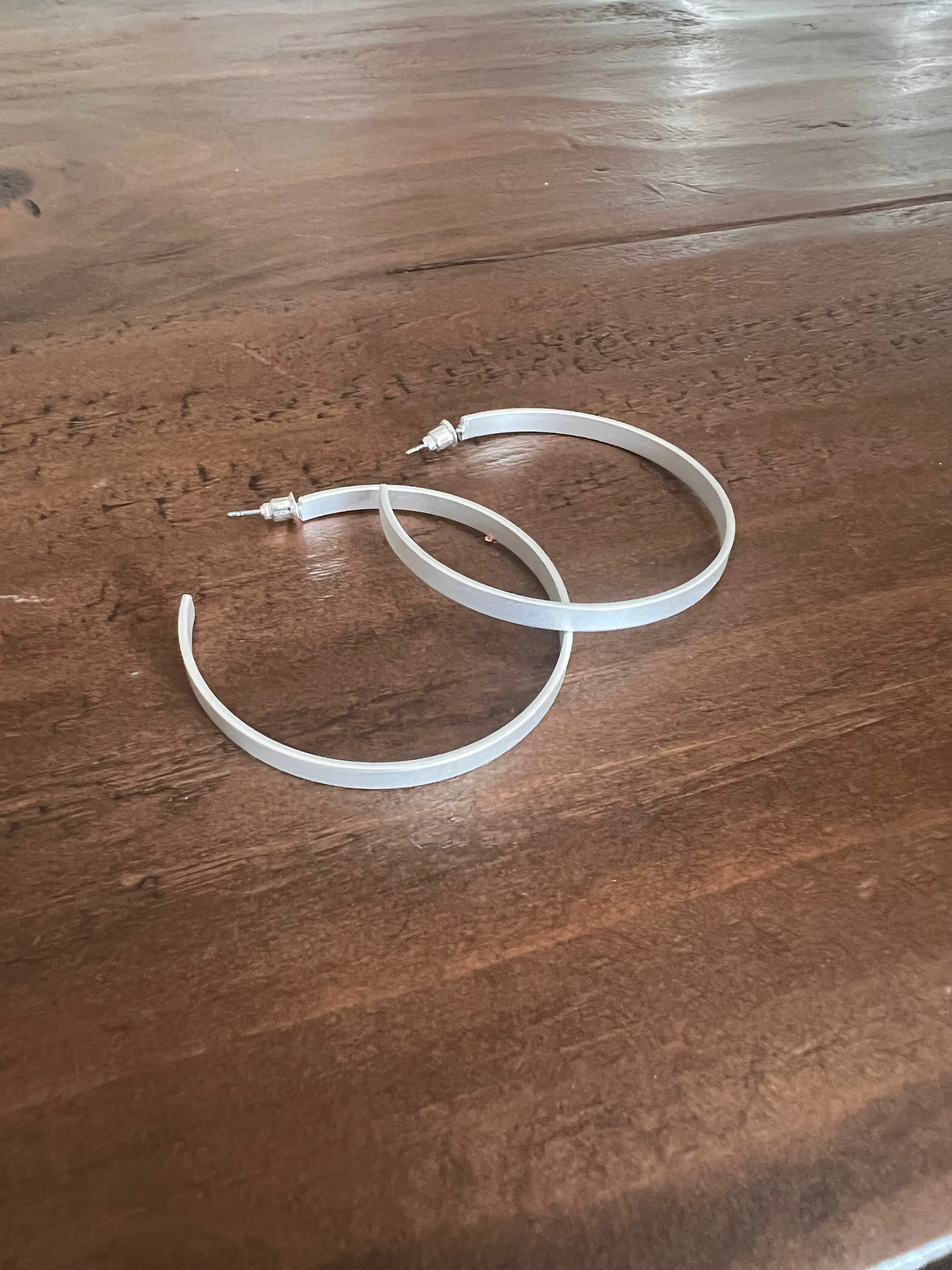 big thin matte hoops sold by bubs & sass product image thumbnail 3