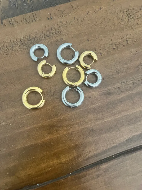 thick everyday hoops sold by bubs & sass