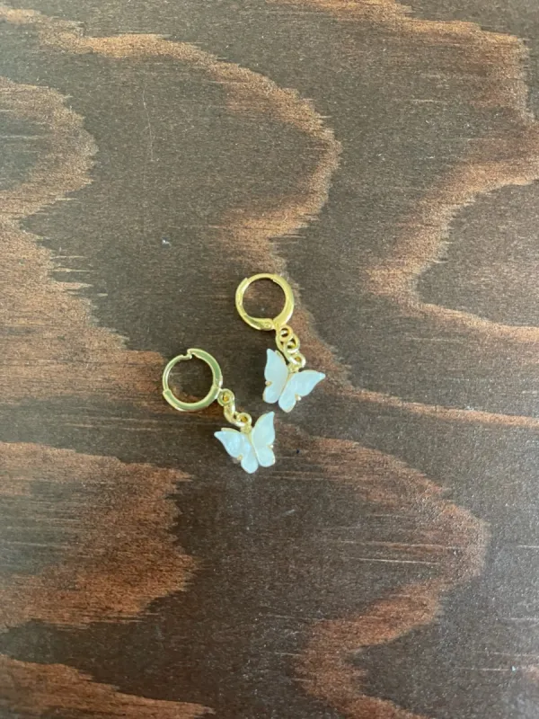 butterfly huggies sold by bubs & sass