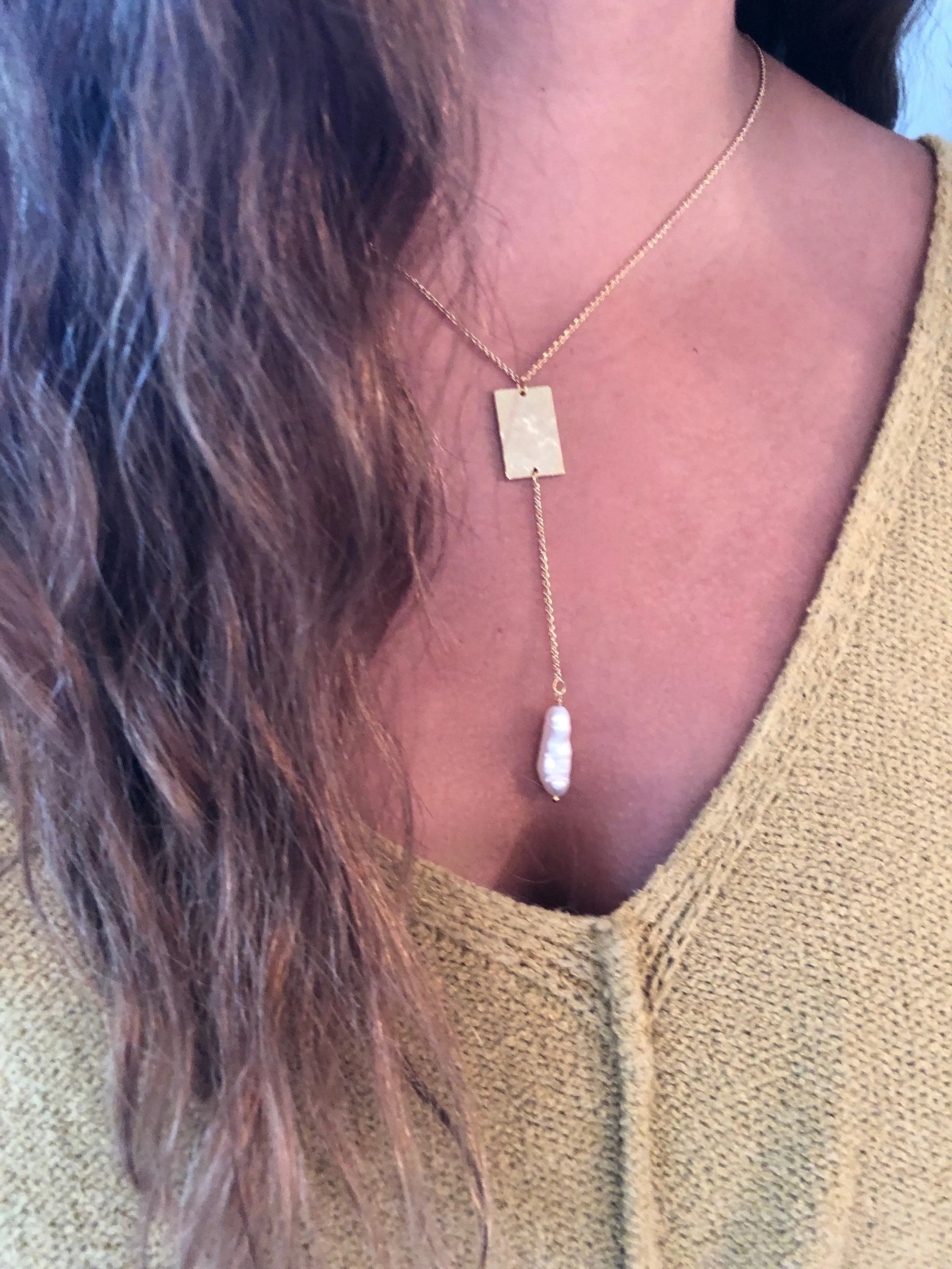 fresh water pearl/ crystal lariat necklaces sold by bubs & sass product image thumbnail 3