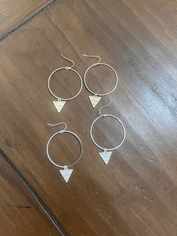 hammered triangle drop hoop sold by bubs & sass