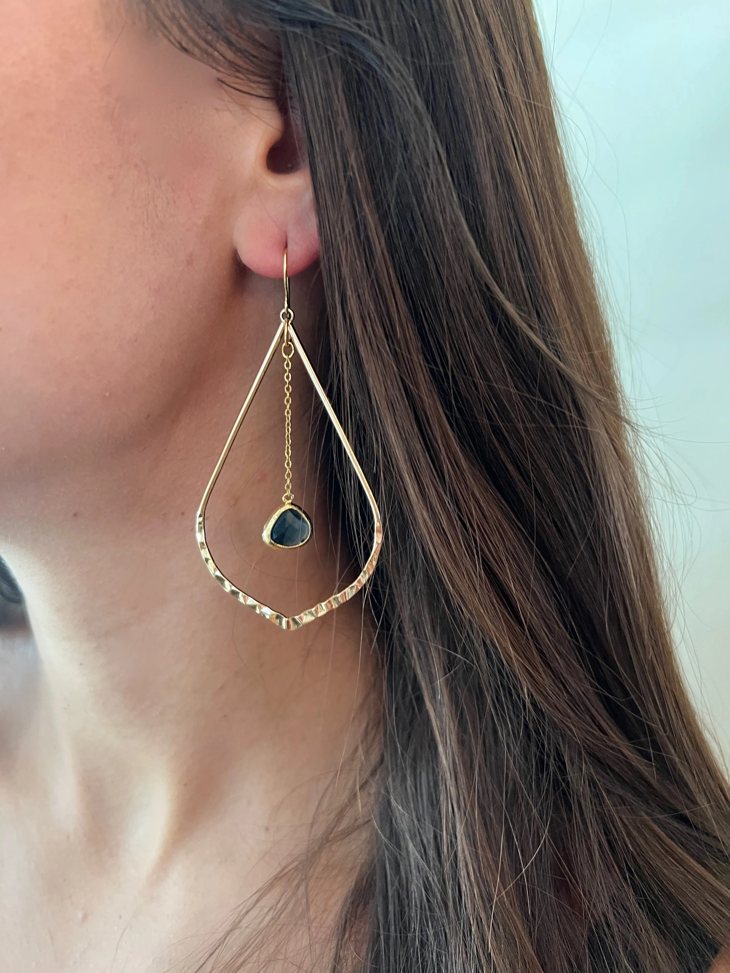 teardrop glass stone dangle hoop earrings sold by bubs & sass product image thumbnail 5