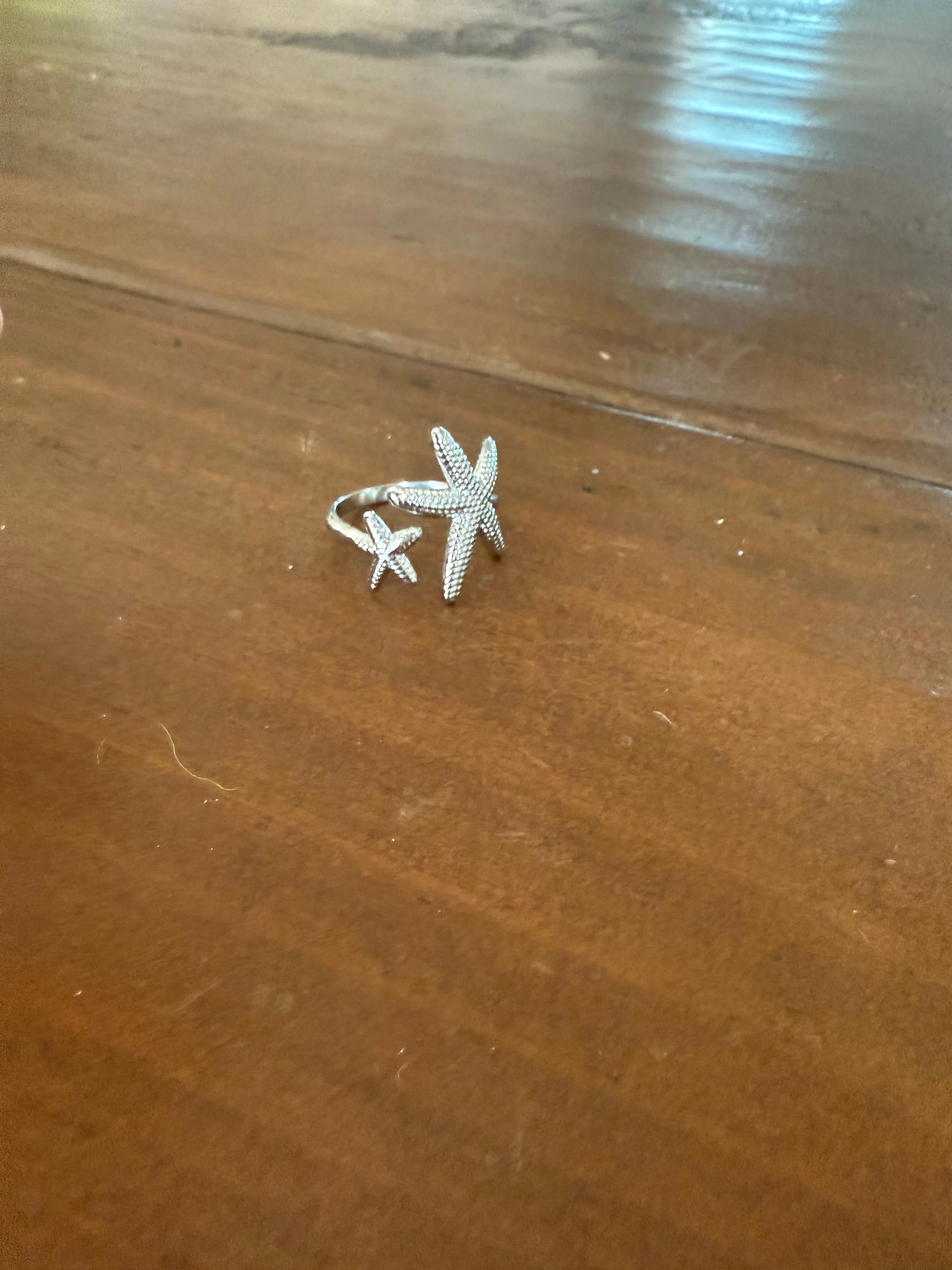 waterpreoof starfish rings sold by bubs & sass product image thumbnail 2