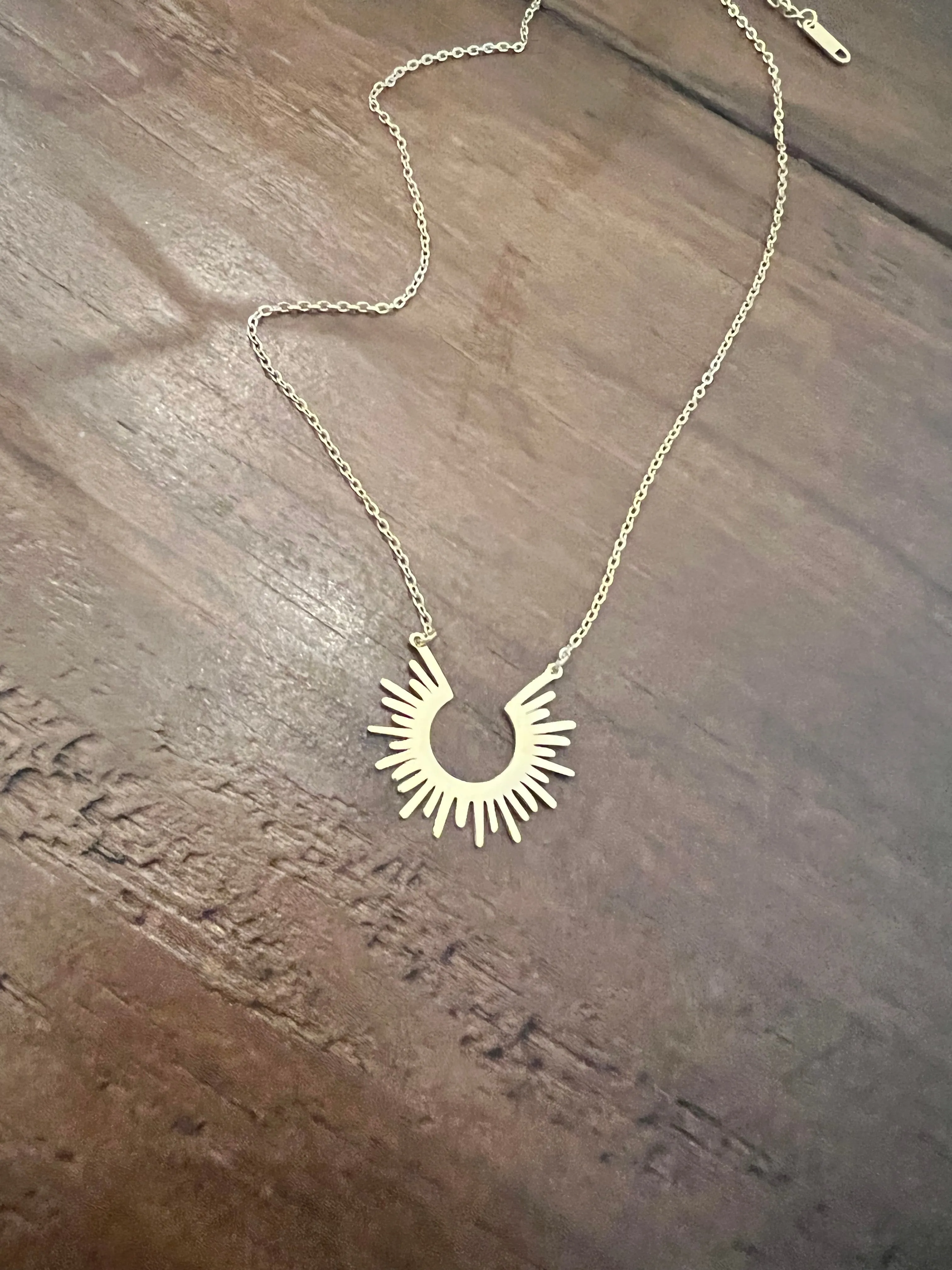 sun ray necklace sold by bubs & sass product image thumbnail 2