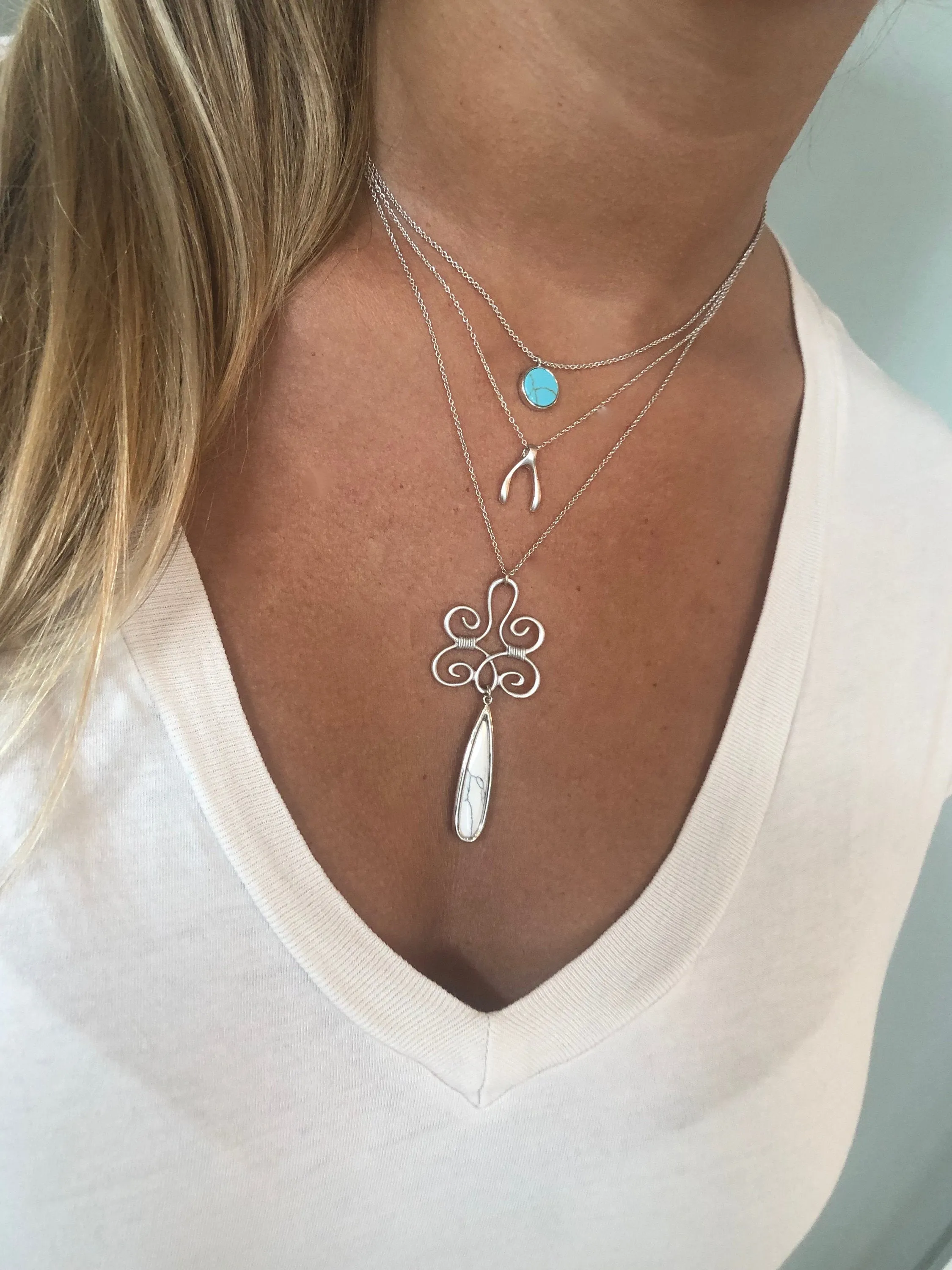 tiny wishbone pendant necklace sold by bubs & sass product image thumbnail 2