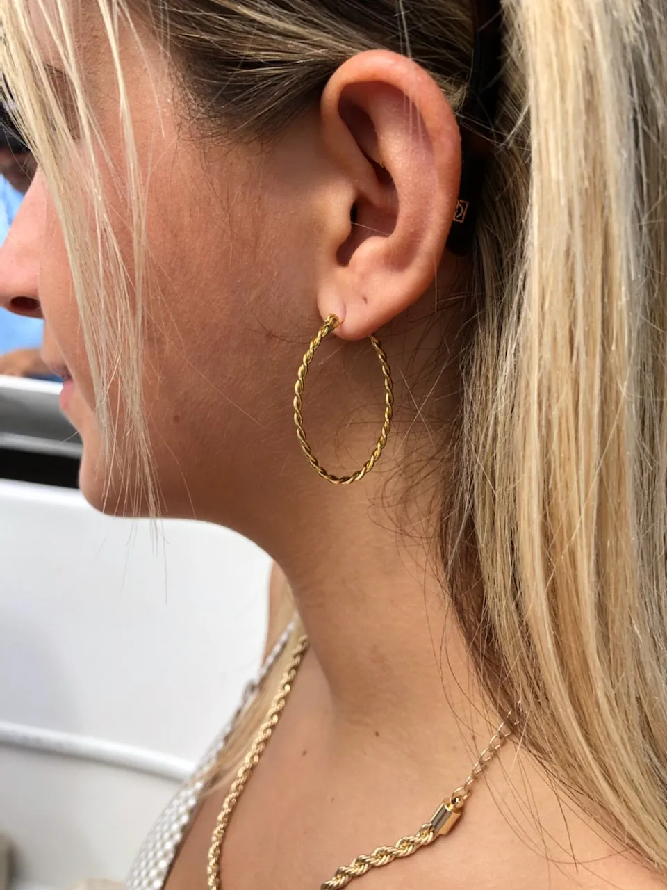 thin rope chain oval hoop earrings sold by bubs & sass