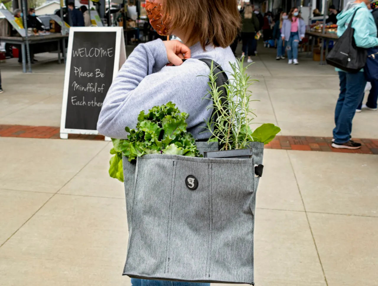 7 POCKET MARKET TOTE sold by Geckobrands product image thumbnail 3