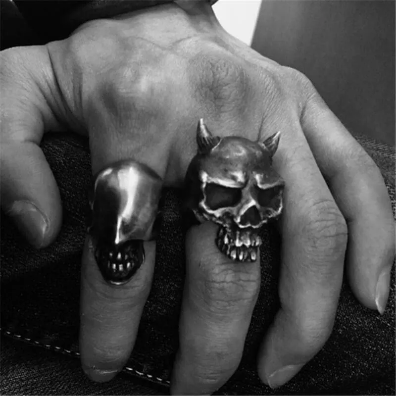 Horn Brass Skull Ring sold by GTHIC product image thumbnail 2