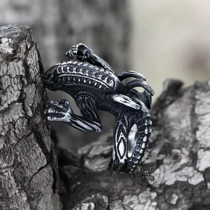 Predator Stainless Steel Skull Ring sold by GTHIC product image thumbnail 3