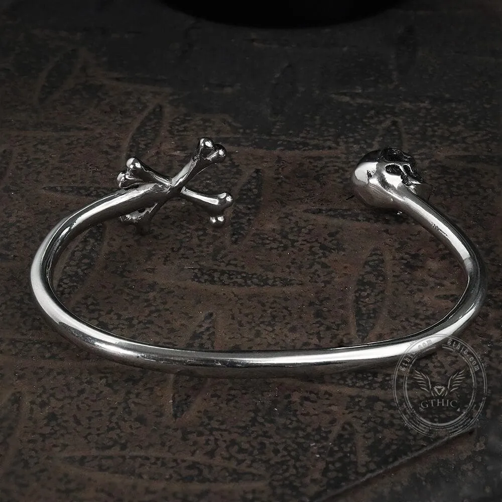 Skull and Crossbones Stainless Steel Open Bracelet sold by GTHIC product image thumbnail 4