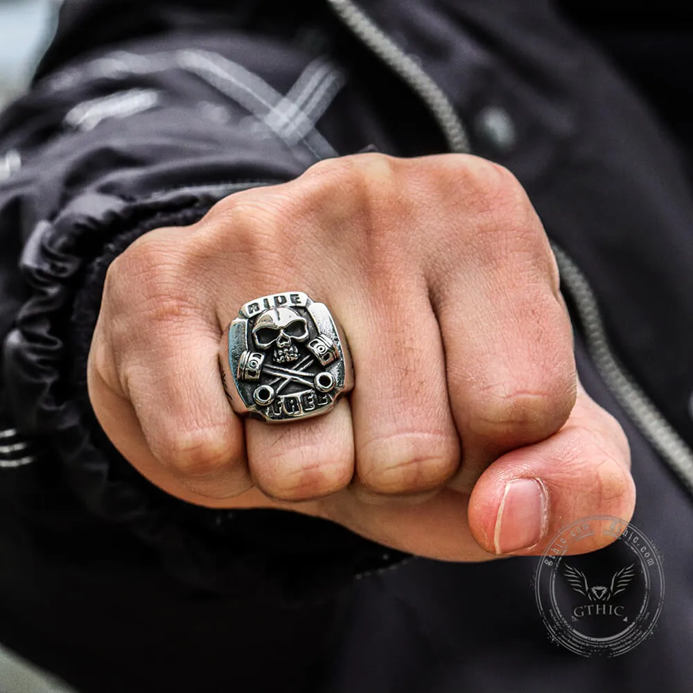 Retro Punk Stainless Steel Skull Ring sold by GTHIC product image thumbnail 2