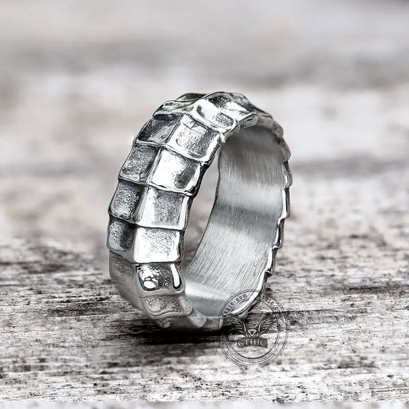 Dragon Spine CZ Stone Stainless Steel Punk Vertebrae Ring sold by GTHIC product image thumbnail 4