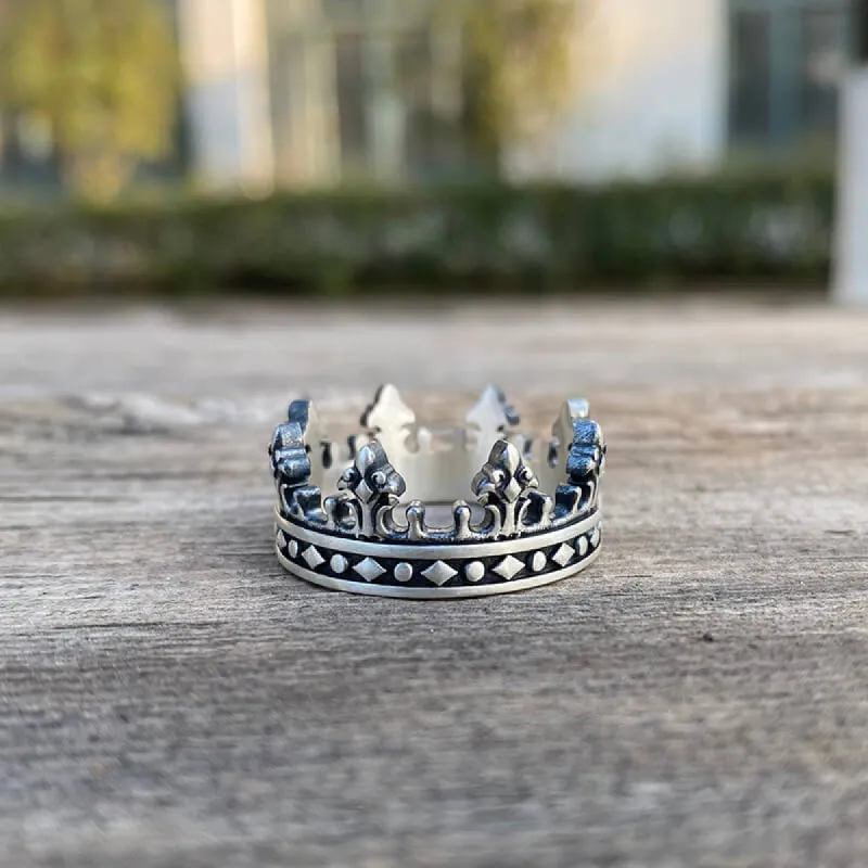 Vintage Crown Design Sterling Silver Ring sold by GTHIC