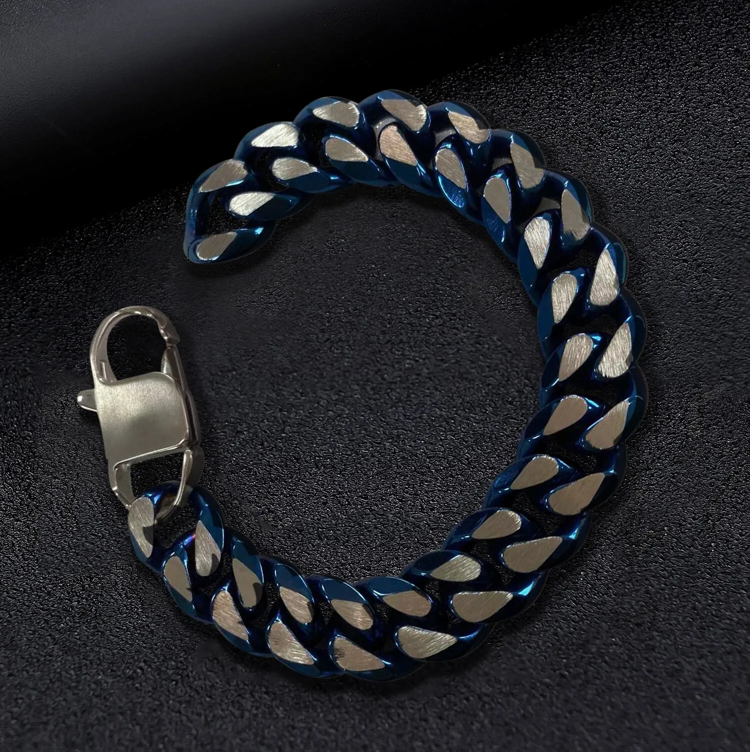 Simple Two-tone Cuban Link Stainless Steel Bracelet sold by GTHIC product image thumbnail 3
