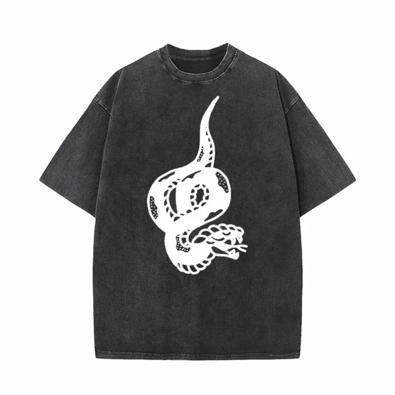 Curved Ferocious Snake T-shirt made by GTHIC