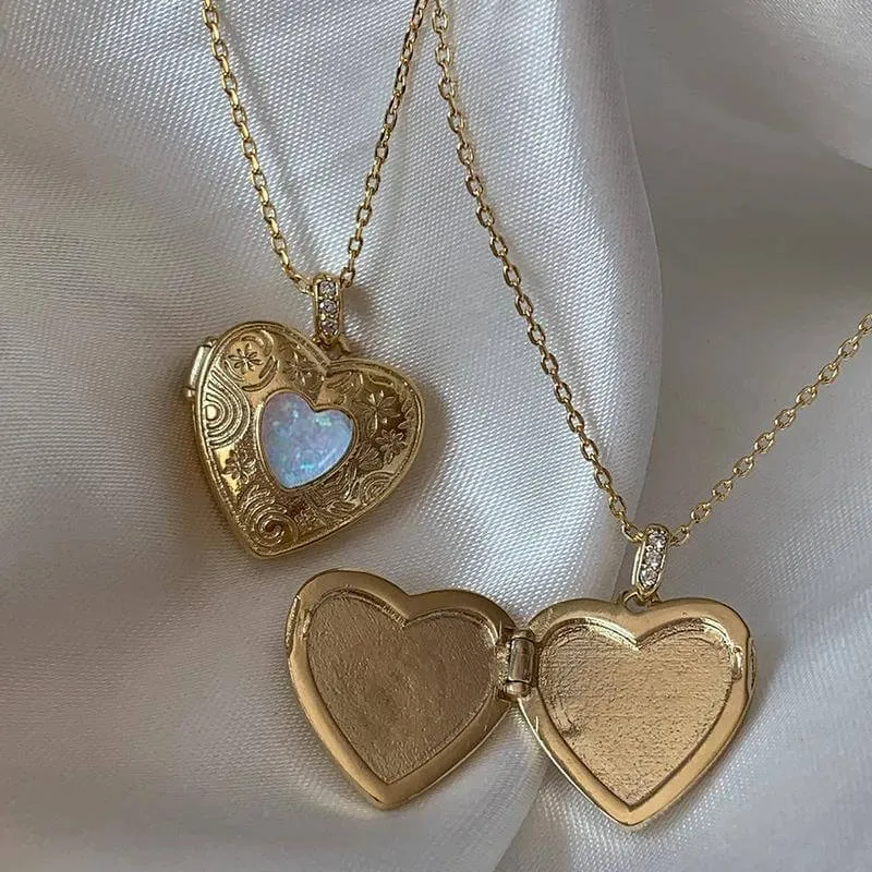 Simple Peach Heart Openable Copper Locket Necklace sold by GTHIC product image thumbnail 4