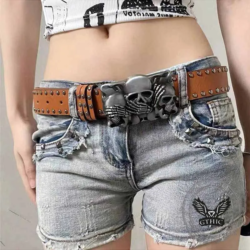 Punk Triple Skull Buckle Rivet PU Leather Belt sold by GTHIC product image thumbnail 2