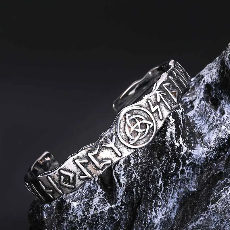 Viking Rune Triangle Knot Stainless Steel Bracelet sold by GTHIC product image thumbnail 2