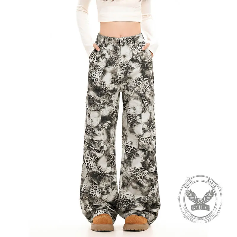 Stylish White Leopard Print Wide-Leg Baggy Jeans sold by GTHIC