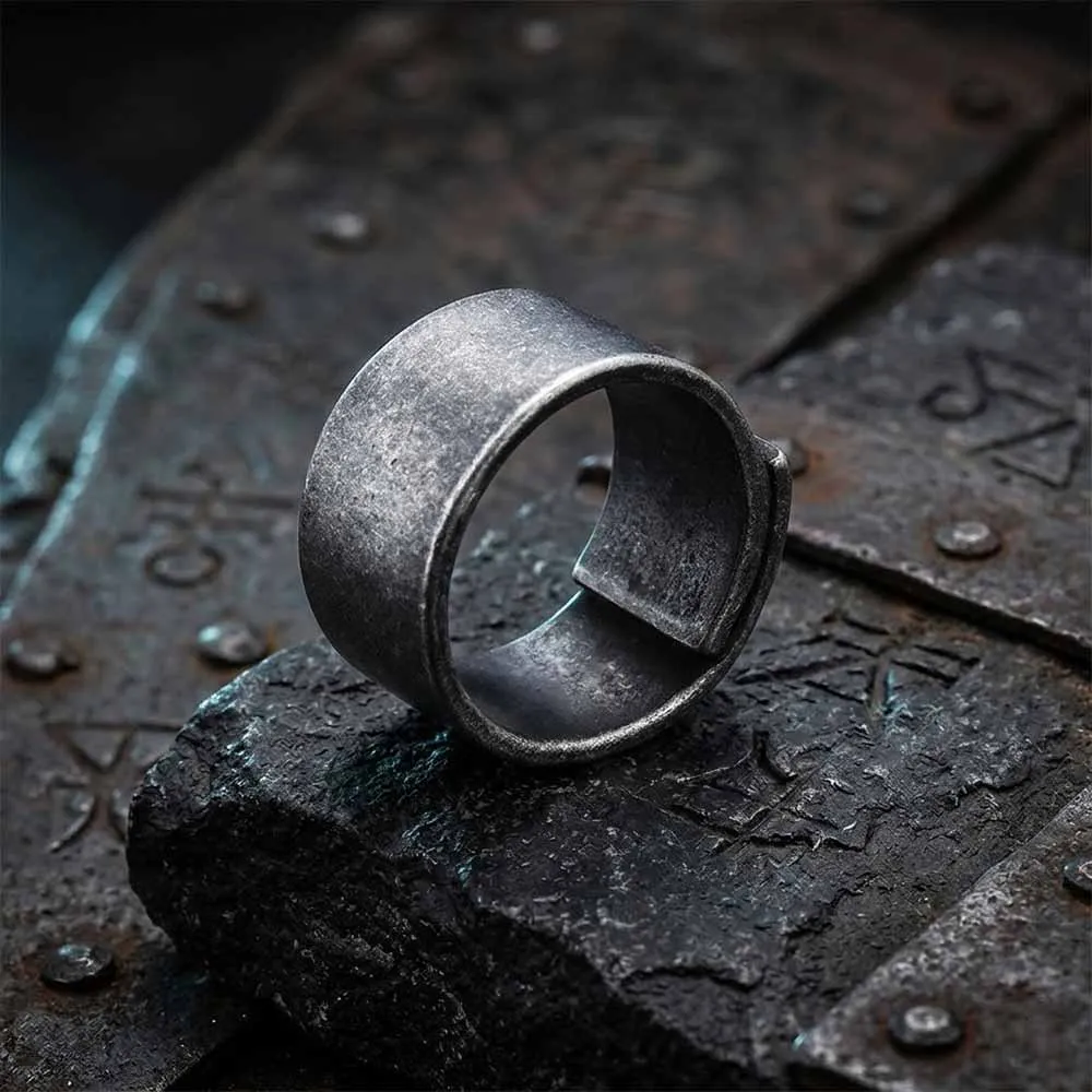 Retro Distressed Stainless Steel Wrap Band Ring sold by GTHIC product image thumbnail 3