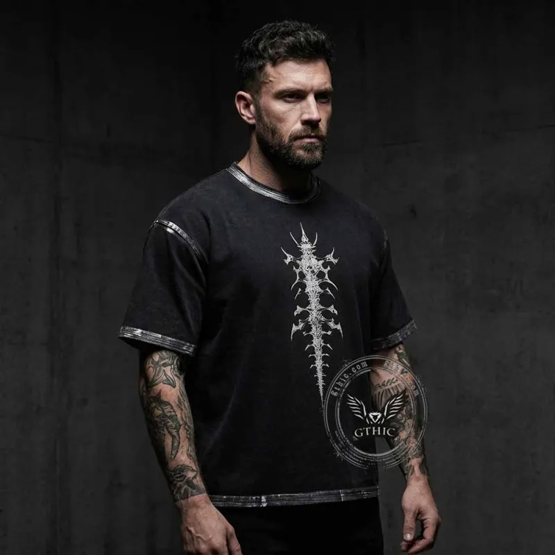 American Vintage-Style Skeletal Spine Print T-shirt made by GTHIC