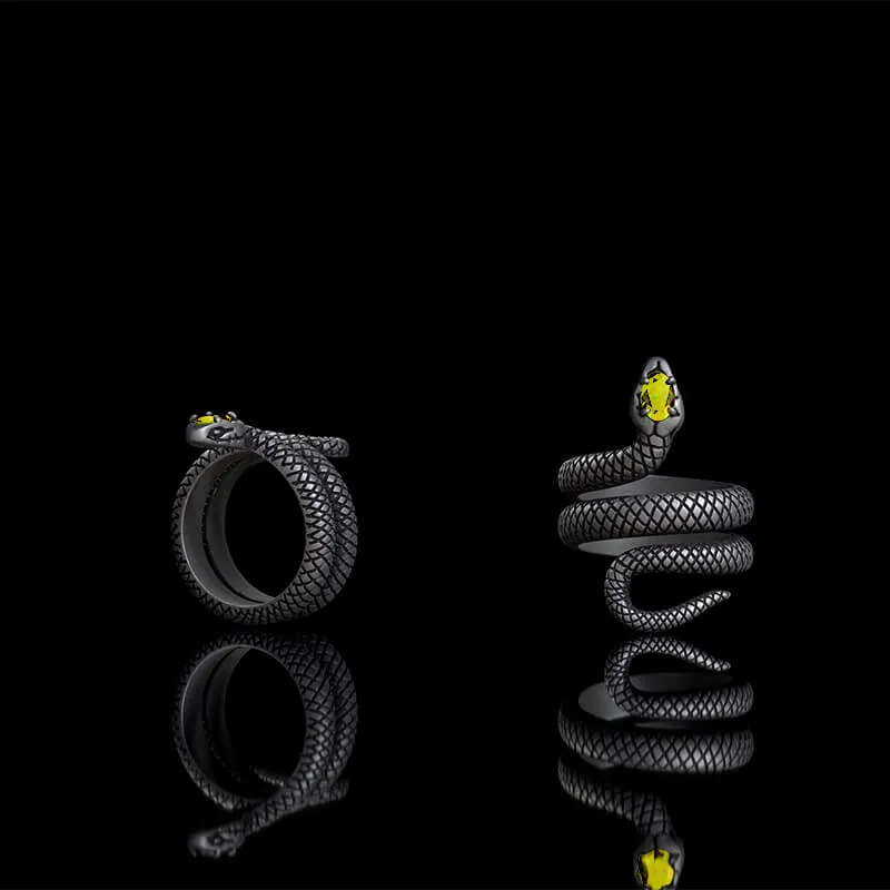 Zircon-set Coiled Snake Sterling Silver Ring sold by GTHIC product image thumbnail 4