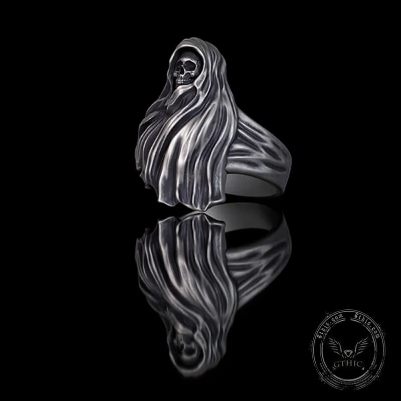 Gothic Cape Skull Sterling Silver Ring sold by GTHIC product image thumbnail 4