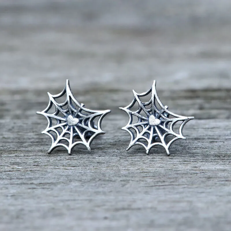 Gothic Spider Web Sterling Silver Stud Earring made by GTHIC