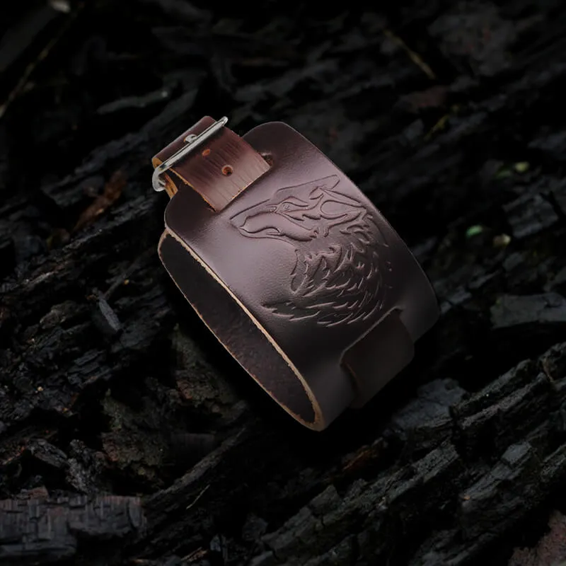 Punk Wolf Head Embossed Leather Bracelet sold by GTHIC product image thumbnail 3