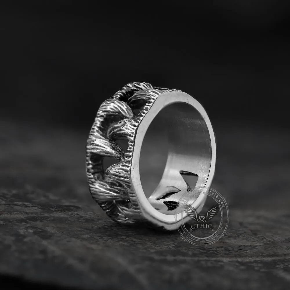 Monster Teeth Stainless Steel Beast Ring sold by GTHIC product image thumbnail 4